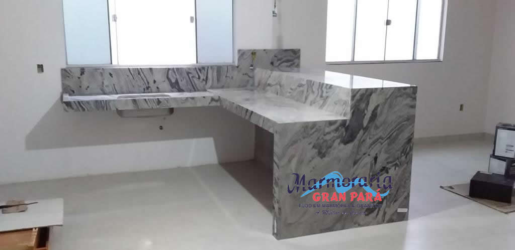 Bancada em Granito Branco Nepal