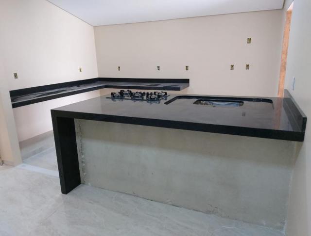  Cozinha com mármore