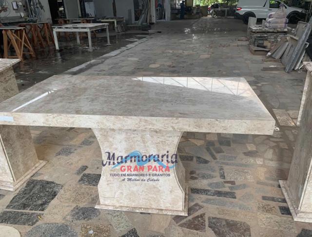  Mesa de Altar e Zambões