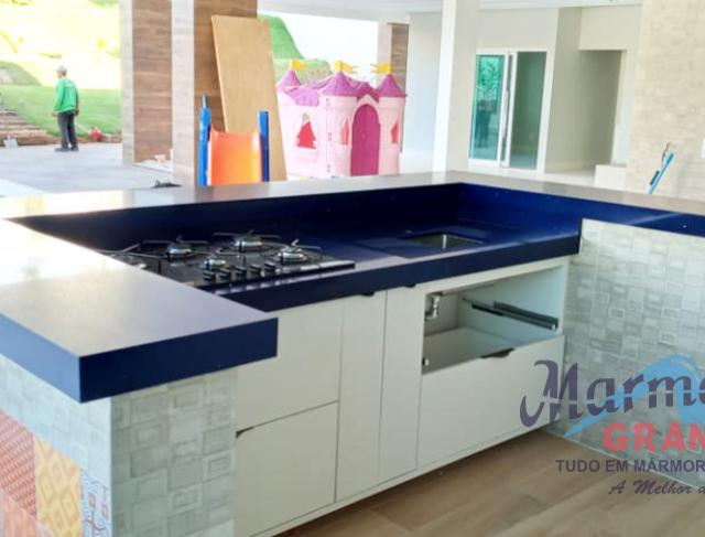  Cozinha com mármore
