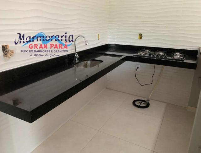  Cozinha com mármore