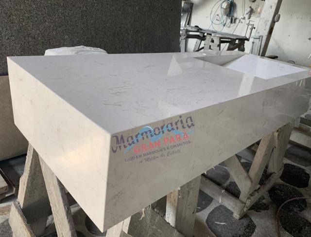  Banheiros com mármore