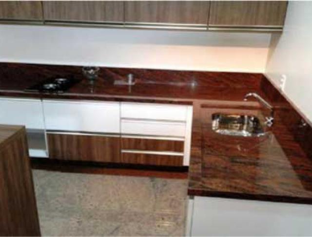  Granito Exótico Red Verona