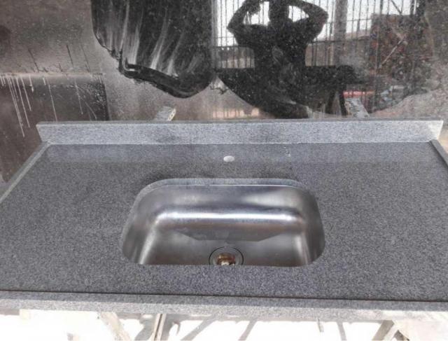  Granito Cinza Andorinha