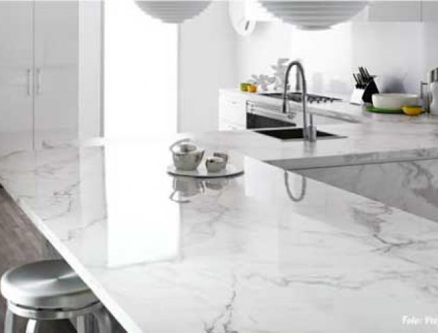  Mármore Carrara